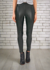 Vince Camuto Stretch Faux Leather Skinny Pants