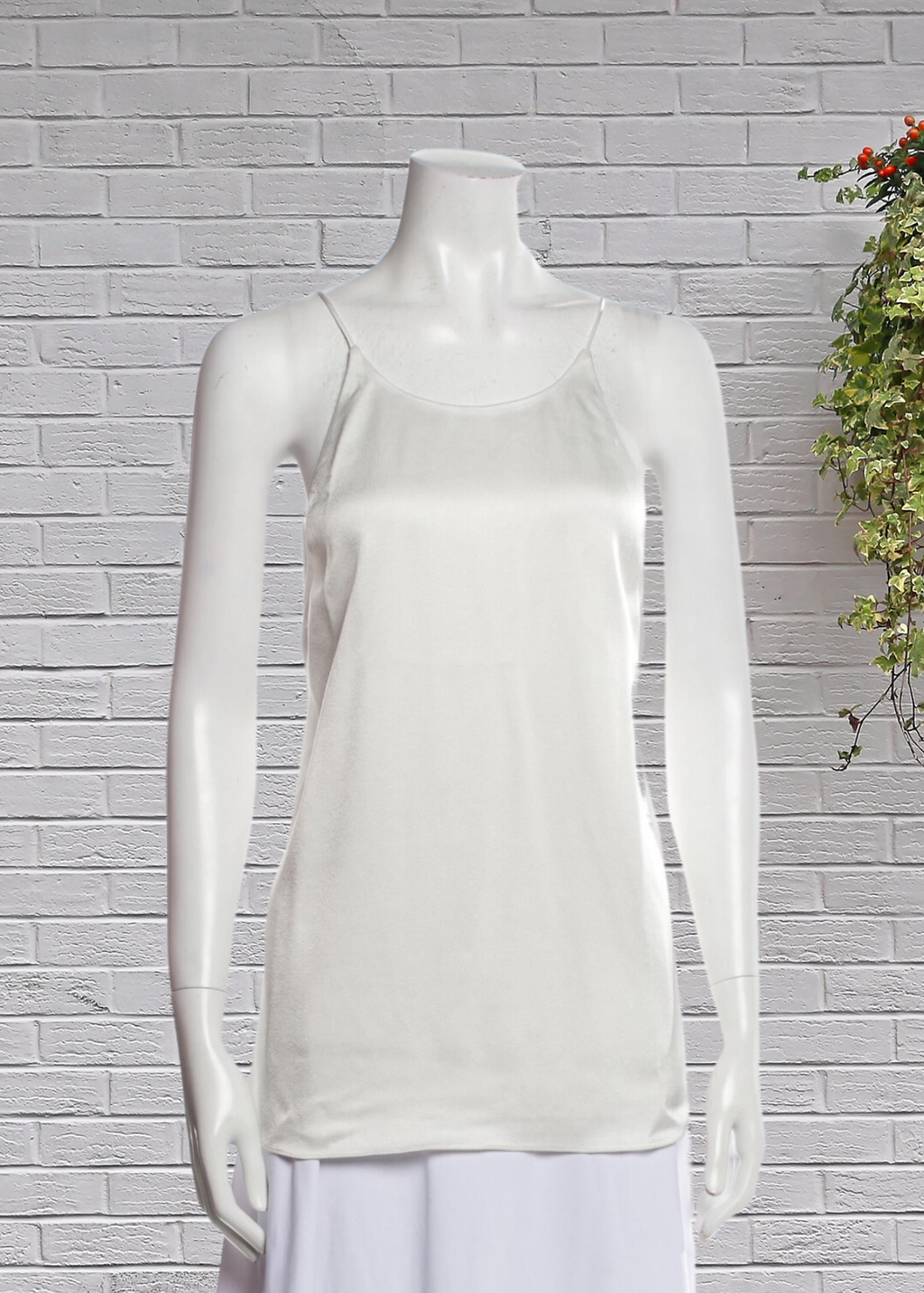 *FIRE SALE* Alice + Olivia White Satin Tie-Back Top