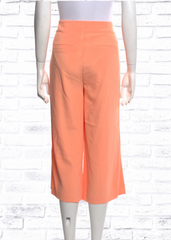 *FIRE SALE* Alice + Olivia Coral Wide-Leg Cropped Pants