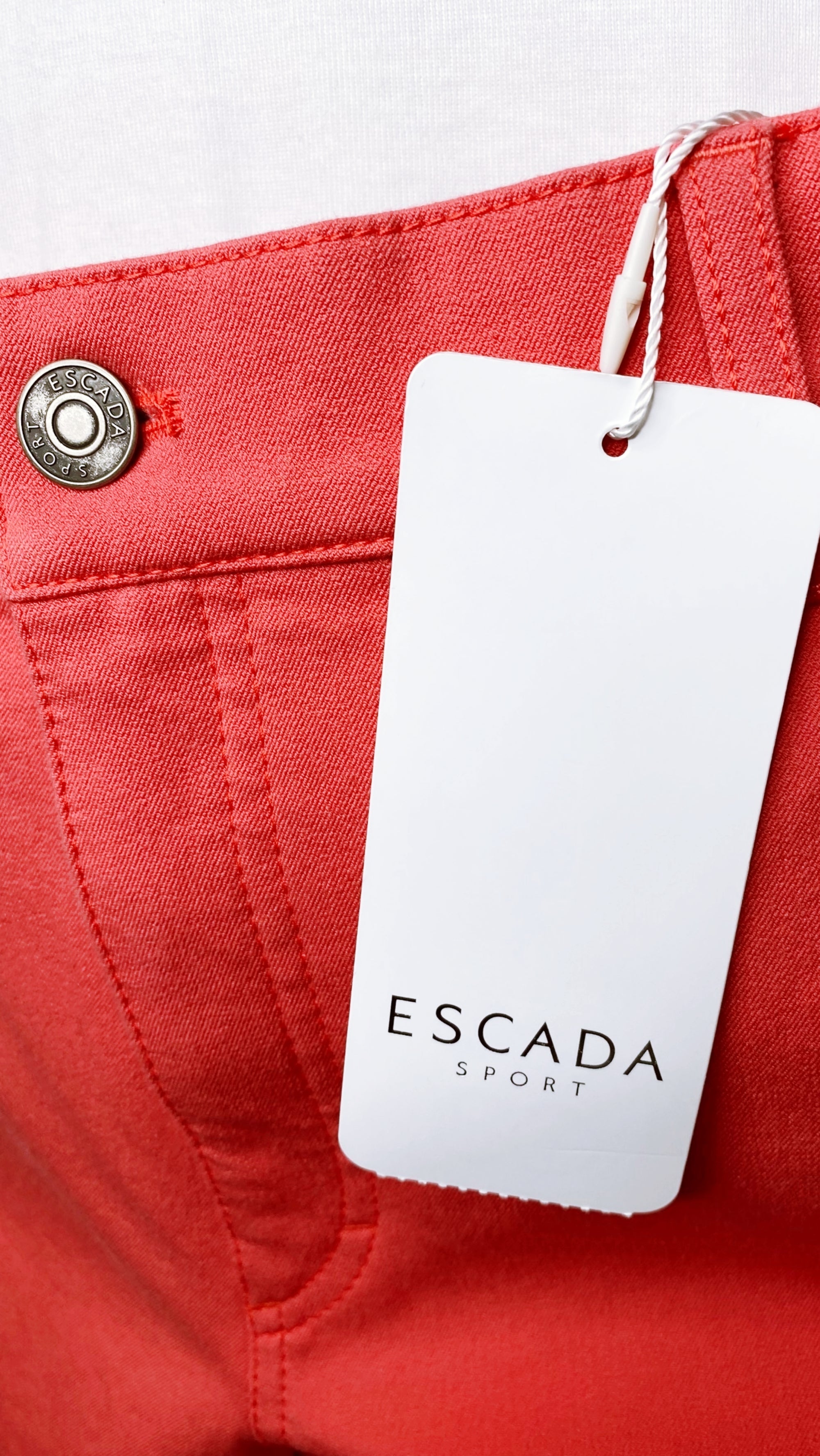 Escada Sport Jeans  Clothes design, Lucky brand jeans, Escada sport